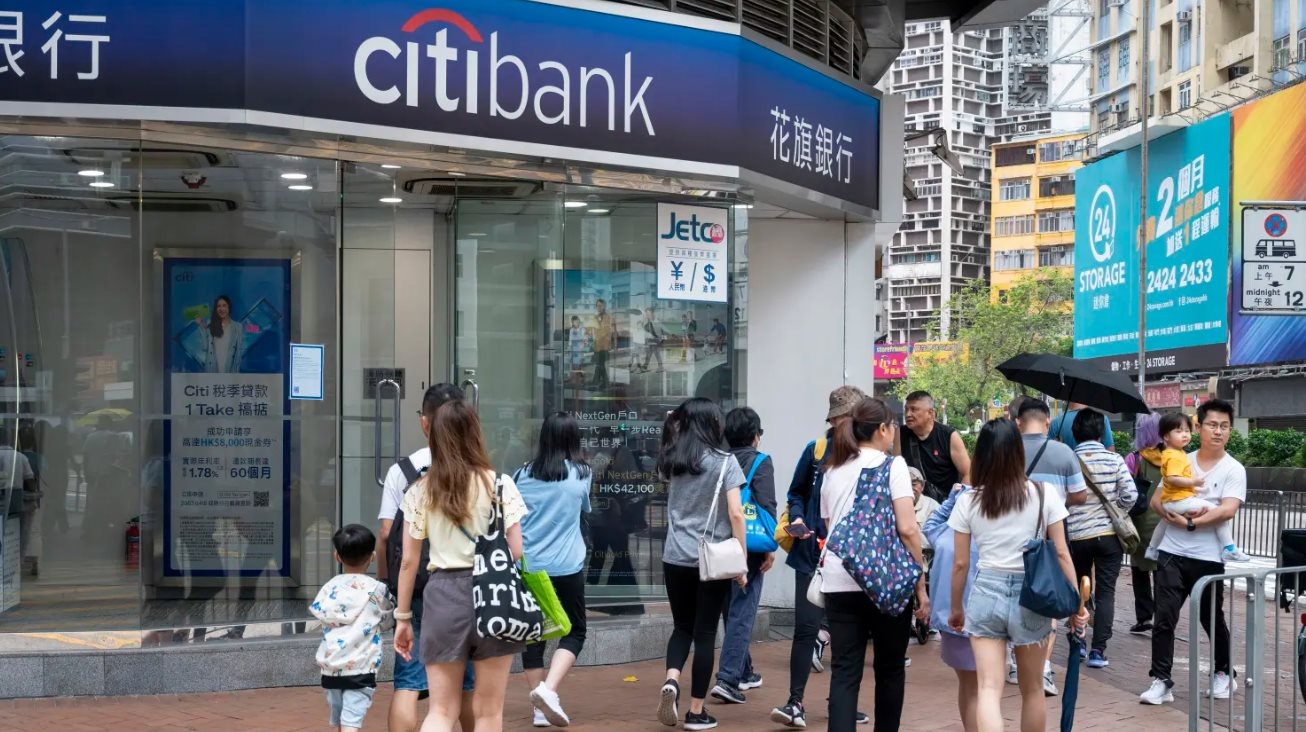 Citigroup sa thải 20.000 lao động: Nhân viên ngân hàng không chịu thay đổi thì sẽ bị mất việc vì AI, cơn bão đào thải không chừa ai- Ảnh 3.